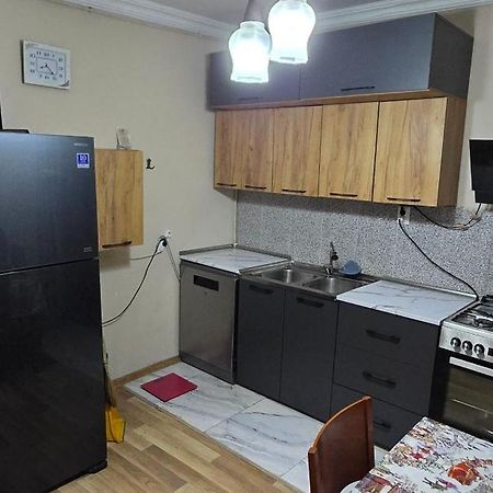 Apartment Zurabi Batumi Ngoại thất bức ảnh