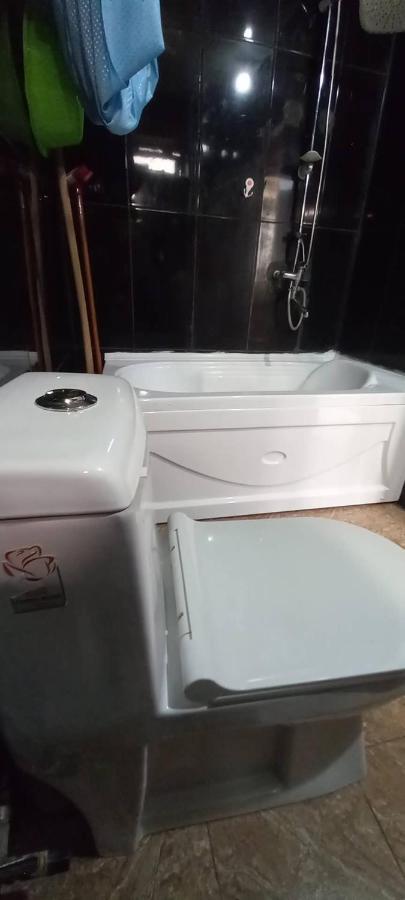Apartment Zurabi Batumi Ngoại thất bức ảnh